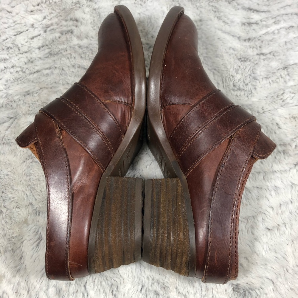 Western Style Stacked Heel Leather Mule Boots - Picture 5 of 8